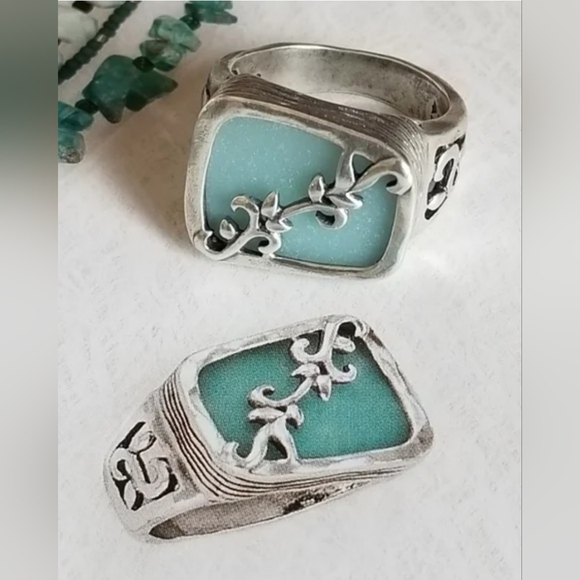 Silpada Sterling Silver Vine Ring - Picture 1 of 5